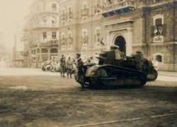 BATTLE OF THE TANKS AGAINST THE HORSES